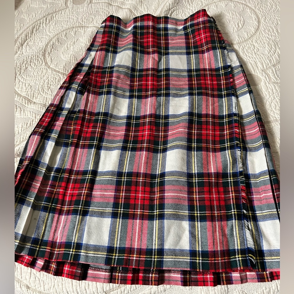 Woman’s Scottish Kilt skirt red plaid